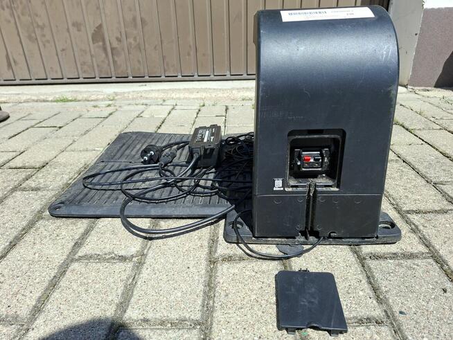 Stacja baza ładowania do robota koszącego Einhell Freelexo