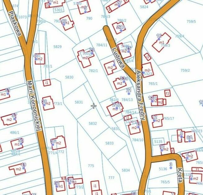Działka budowlana 582 m2 z WZ (inne w opisie)