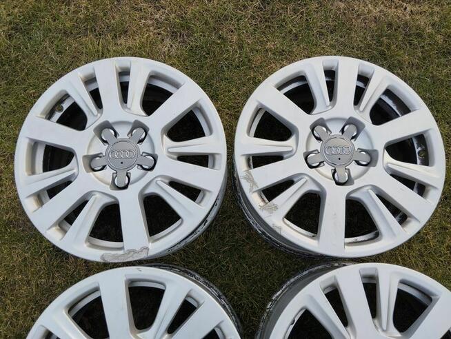 Felgi Audi 16 5x112 7J ET42 A6 A4 A3 4F0-025CF komplet