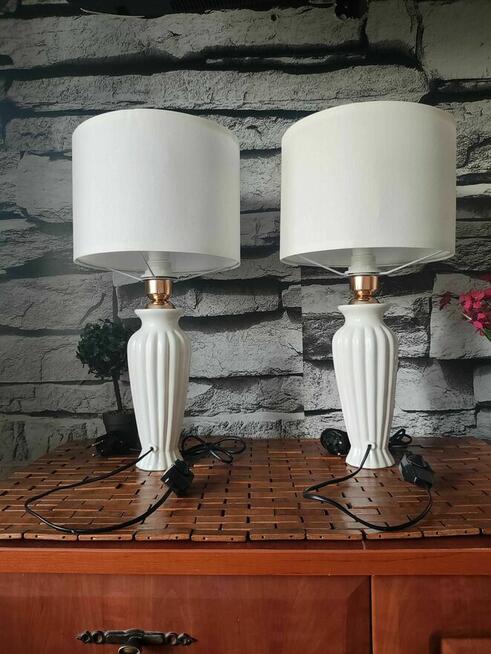 Biała ceramiczna lampa stołowa Lampka nocna Oświetlenie