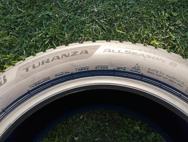 Opony Bridgestone 215/55R16 97V Turanza wielosezon para 2025