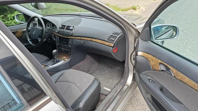 Mercedes E 200 1.8 AVANGARDE 163 KM 251tyś km Xenon Skóra