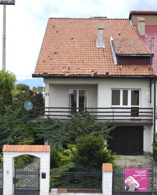 Przestronny dom rodzinny z garażem | Koło