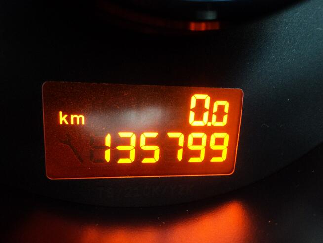 sprzedam ładnego PEUGEOTA 3008 1.6 HDI 115KM