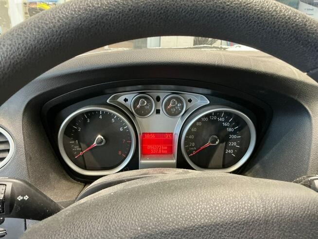 Ford Focus 94 tys.km, niezawodny silnik, po liftingu, drugie koła na alufelgach