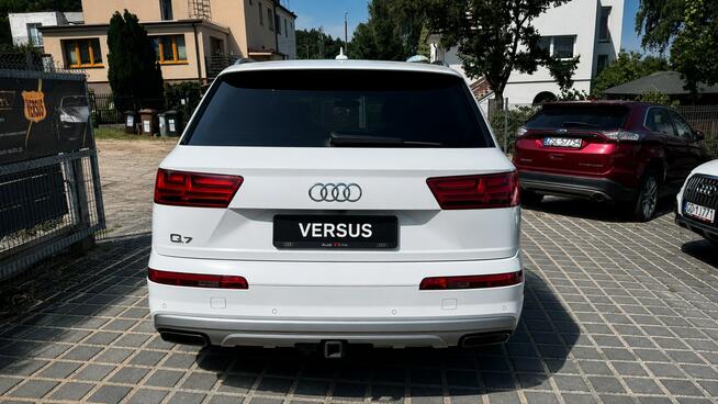 Audi Q7 3.0benz 333KM Wentyle/Kam360/Radar/Panorama/HUD/7os/Bose/As.pasa