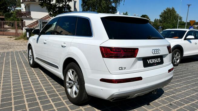 Audi Q7 3.0benz 333KM Wentyle/Kam360/Radar/Panorama/HUD/7os/Bose/As.pasa