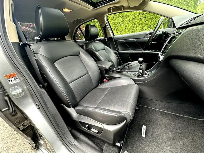 Suzuki Kizashi 2.4 4x2 178 KM Bogata wersja Keyless Go Skóry 2xPDC