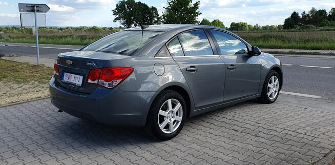 Chevrolet Cruze Czujniki parkowania/Tempomat/Nawigacja/Klimatronik/Alufelgi/8 X Airbag