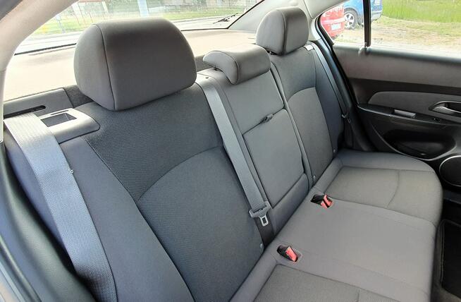 Chevrolet Cruze Czujniki parkowania/Tempomat/Nawigacja/Klimatronik/Alufelgi/8 X Airbag