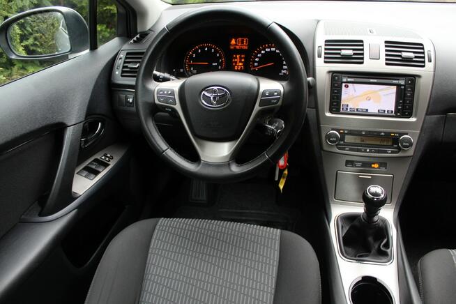 Toyota Avensis 147 KM Benzyna Przebieg 96 tys km Sedan