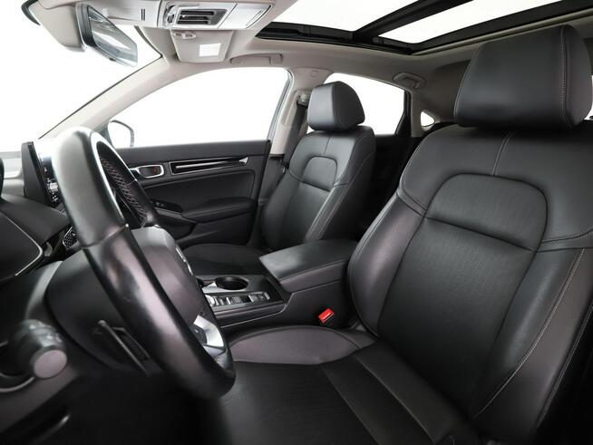 Honda Civic HEV automat panorama skóra grzane fotele navi kamery klima auto grzana