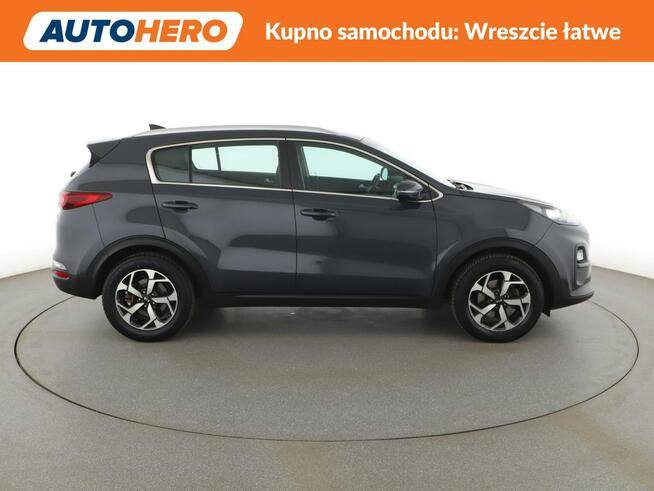 Kia Sportage automat navi kamera niski przebieg pdc
