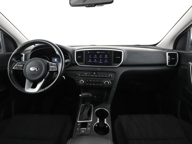 Kia Sportage automat navi kamera niski przebieg pdc