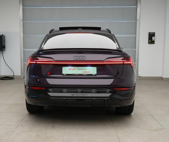 Audi Q8 e-tron 55 408KM Quattro MatrixLed Tempomat ACC Pneumatyka Kamery360 Panorama