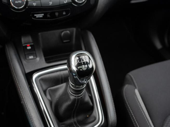 Nissan Qashqai 1.5 dCi Kamera 360 Szklany dach NAVI Ekran dotyk Salon PL