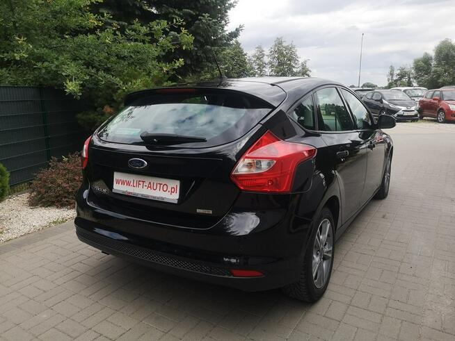 Ford Focus 1.0 12V 100KM Klima Halogoeny Isofix Parktronic Serwis Nowy rozrząd