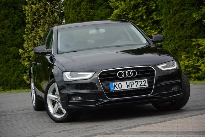 Audi A4 Lift S-Line BI-Xenon Ledy Navi MMI Parktronic Klimatronic Alu18"