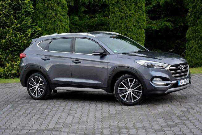 Ledy BiXenon Navi Kamera BLIS LKAS 2xPark. Alu19" ASO Hyundai