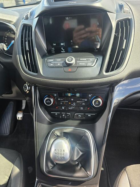 Ford Kuga 2.0 180ps 4x4 Hak Led Xenon Navi El.Klapa ST-LINE Gwarancja