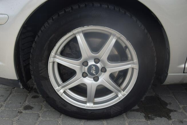 Toyota Avensis 2.0D Sprawna klima 260TYS Km Stan Bardzo Dobry