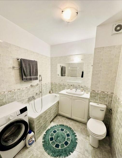 3 pokoje na zielonych Maślicach_balkon_piwnica