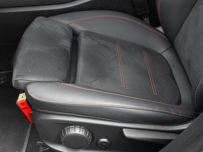 Mercedes CLA 200 PY97497#200 AMG Line 7G-DCT Podgrz.f Ambient Salon PL VAT23%