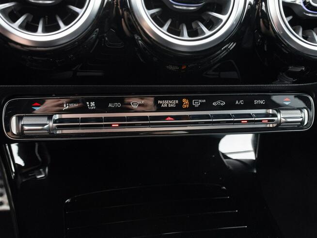 Mercedes CLA 200 PY97497#200 AMG Line 7G-DCT Podgrz.f Ambient Salon PL VAT23%