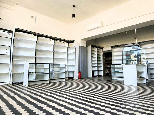 Inwestycyjny lokal komercyjny 136,79 m² z witrynami – Ciechanów, ul. Pułtuska