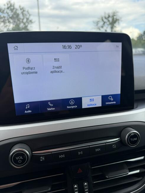 Ford Focus Salon Polska fv23