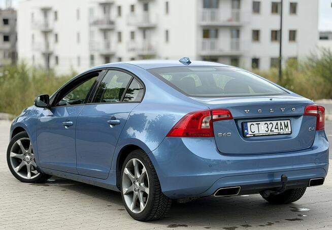 Volvo S60 2.0 / 181KM LED Nawigacja Tempomat Czujniki Parkowania Hak