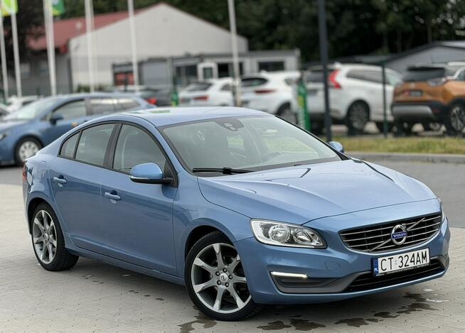 Volvo S60 2.0 / 181KM LED Nawigacja Tempomat Czujniki Parkowania Hak