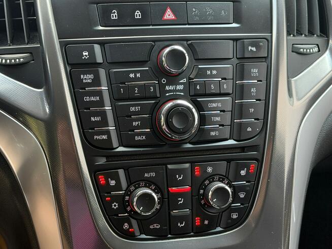 Opel Astra 1,6T 180KM Navi/Bixenon Skrętny/PDC/Tempomat/Pod.Fotele/Alu/Serwis