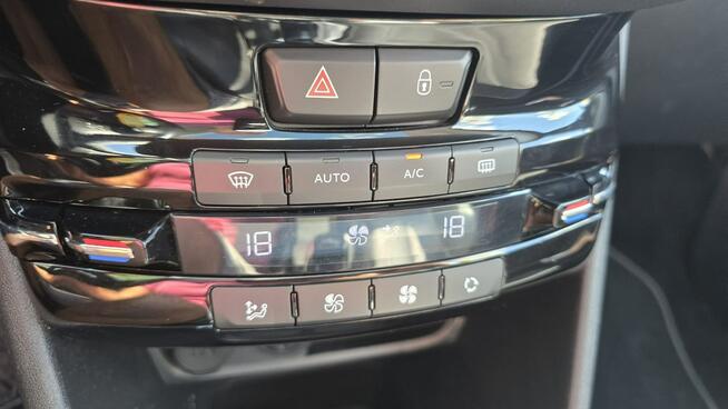 Peugeot 208 Super Wyposażenie Skóra Lekko Obtarty Jeżdżący