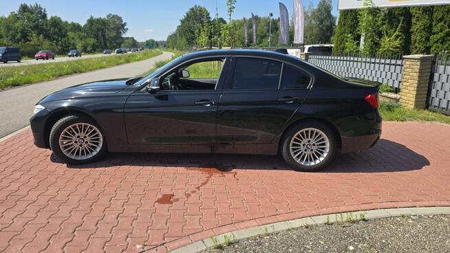 BMW 320 Lekko Uszkodzony Jeżdżący Sprawna Klima