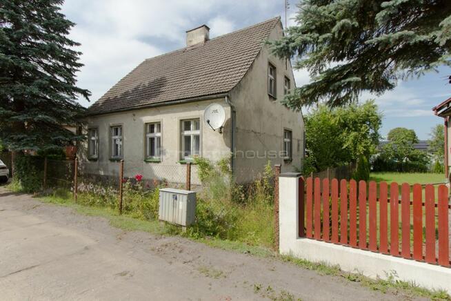 DOM WOLNOSTOJĄCY w Barwicach - budynki gospodarcze