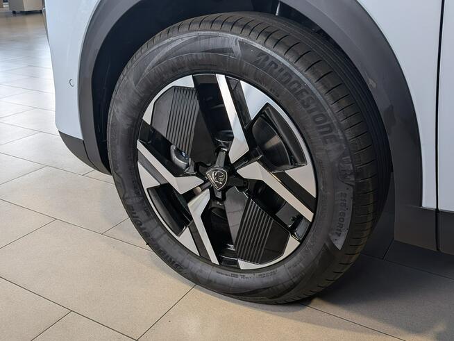 Peugeot 2008 Allure HYBRID 110km Kamery 360/Podgrzewane Fotele