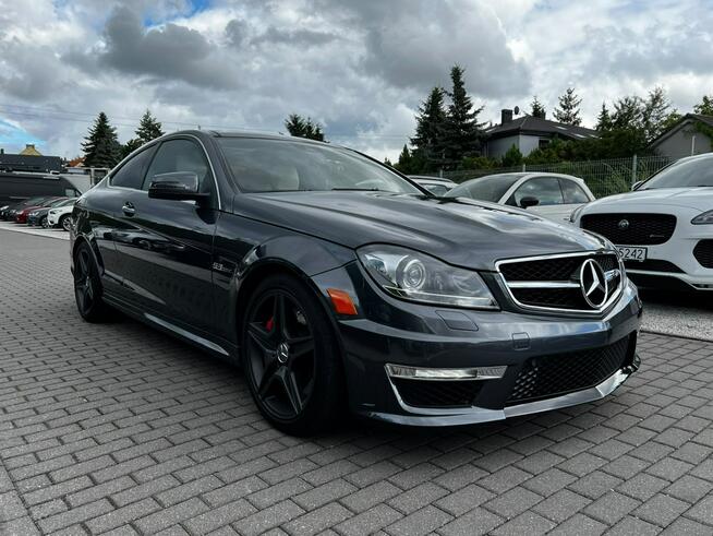 Mercedes C 63 AMG COUPE Panorama Harman/Kardon Kamera ILS