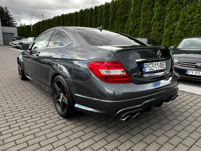 Mercedes C 63 AMG COUPE Panorama Harman/Kardon Kamera ILS