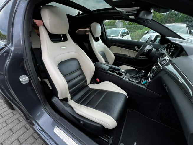 Mercedes C 63 AMG COUPE Panorama Harman/Kardon Kamera ILS