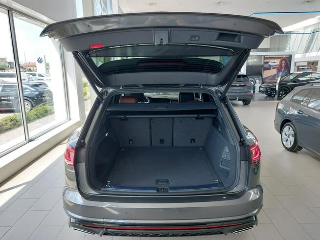 Volkswagen Touareg Elegance 2.0 TSI 204KM 4MOTION automat DSG koła 18"