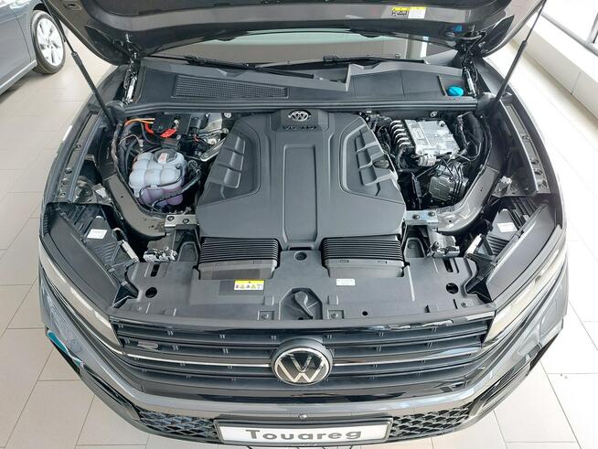 Volkswagen Touareg Elegance 2.0 TSI 204KM 4MOTION automat DSG koła 18"