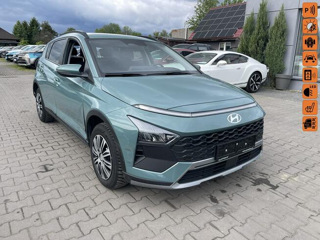 Hyundai Bayon Podgrzewanie Czujniki park.  Virtual cockpit