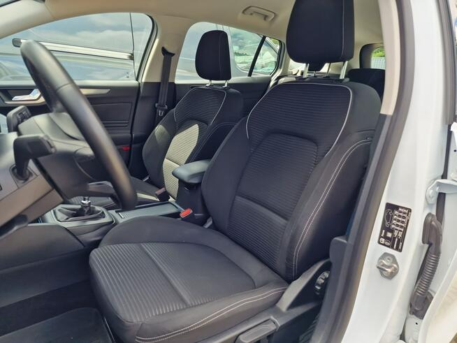 Ford Focus Titanium 1.0 EcoBoost mHEV 125 KM