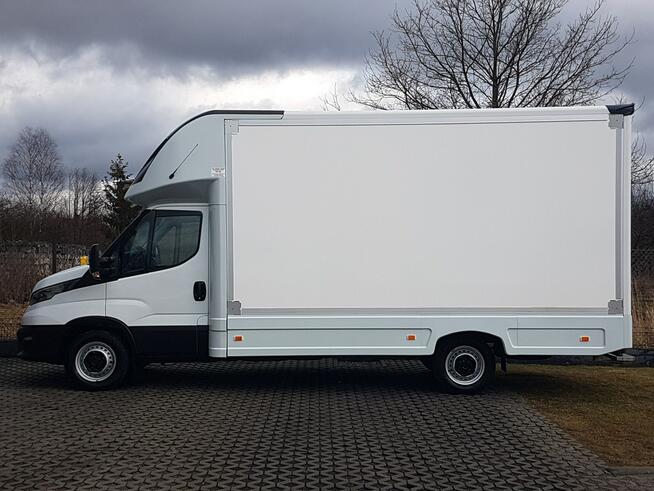 Iveco Daily KONTENER NISKOPODŁOGOWY 4,43x2,23x2,42 SKLEP BAR FOODTRUCK KAMPER AC