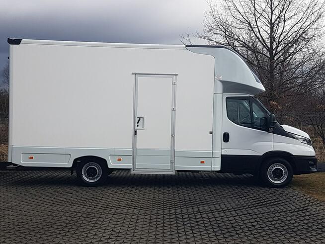 Iveco Daily KONTENER NISKOPODŁOGOWY 4,43x2,23x2,42 SKLEP BAR FOODTRUCK KAMPER AC