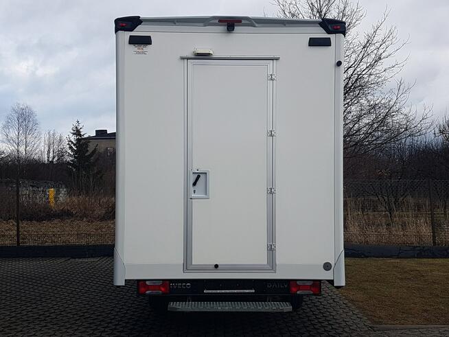 Iveco Daily KONTENER NISKOPODŁOGOWY 4,43x2,23x2,42 SKLEP BAR FOODTRUCK KAMPER AC