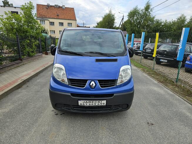 Renault Trafic Zarejestrowany Zdrowy Zadbany Long Gotowy do Pracy Długo OC i BADANIE