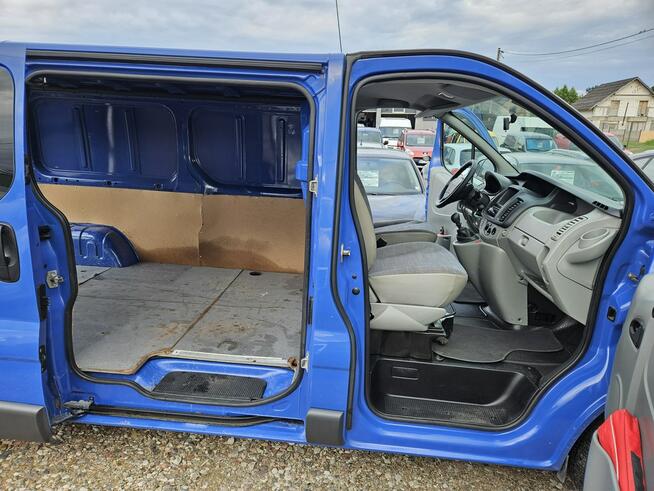 Renault Trafic Zarejestrowany Zdrowy Zadbany Long Gotowy do Pracy Długo OC i BADANIE