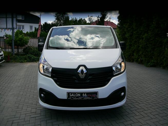 Renault Trafic 6 osob 90tyś km Stan Idealny klima Bezwypadkowy z Niemiec Gwarancja 12